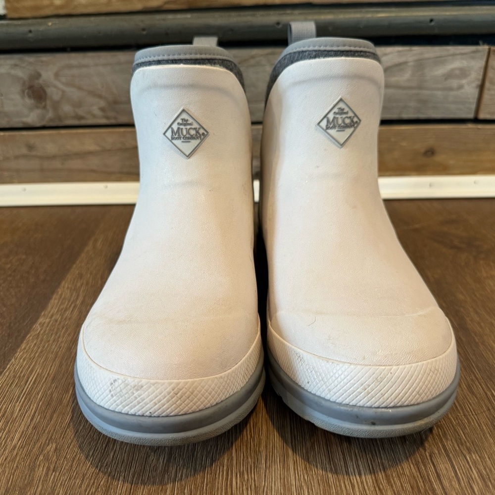 Women’s Low Rise Muck Boots